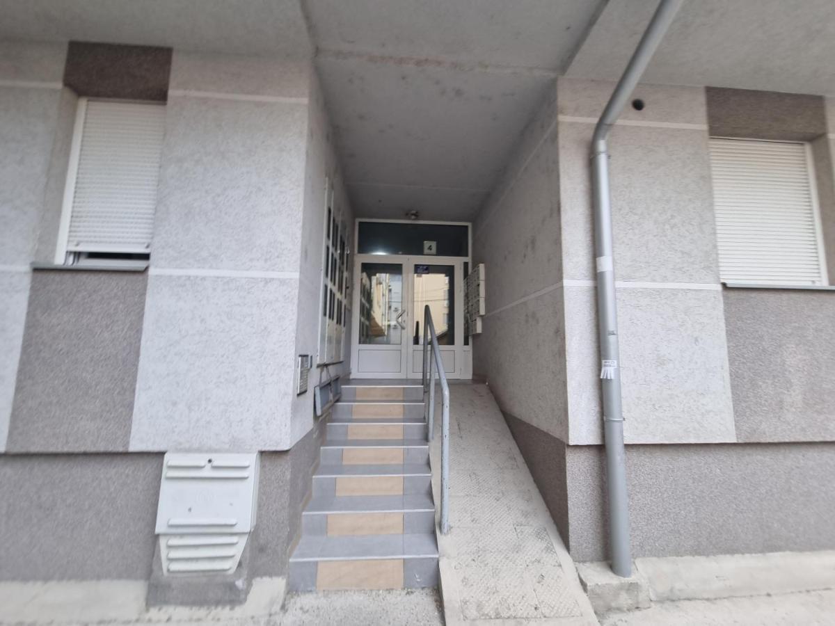 Likehome Life - Novi Sad Stevana Sremca Bagian luar foto