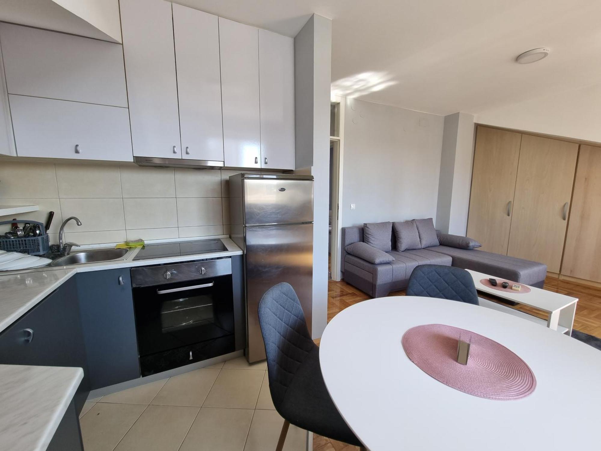 Likehome Life - Novi Sad Stevana Sremca Bagian luar foto